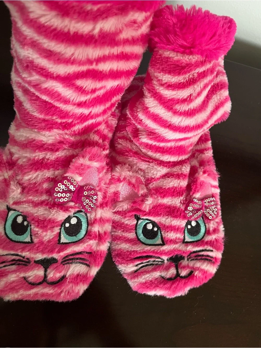 Fuzzy Pink Cat Slipper Socks for Kids - Cute Bow Detail